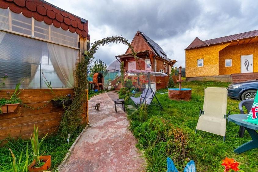 Casă individuală cu 4 camere cu Teren 938 Mp în Satu Nou
