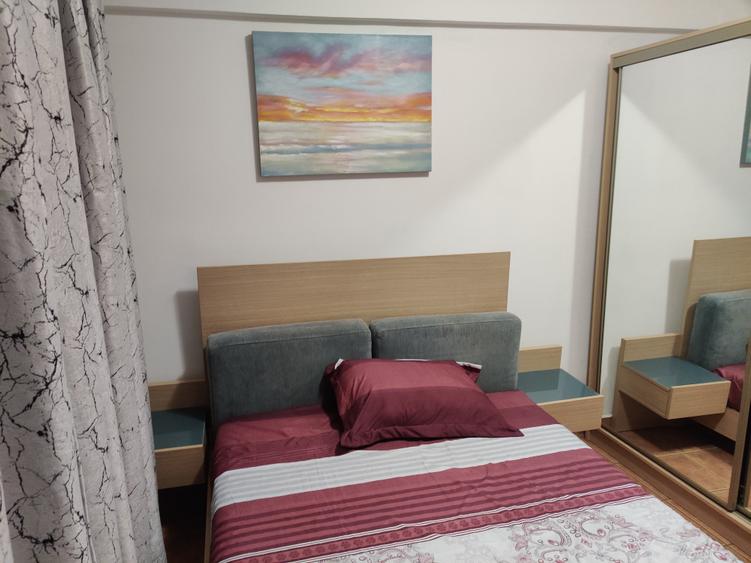 Apartament cu 2 camere semidecomandat, mobilat în Centrul Istoric
