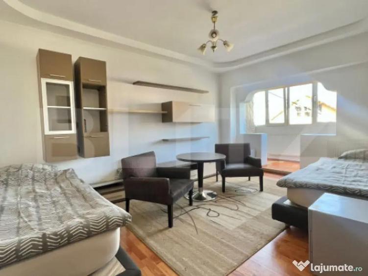 Apartament cu 3 camere, decomandat, 65 mp, zona Materna - 3