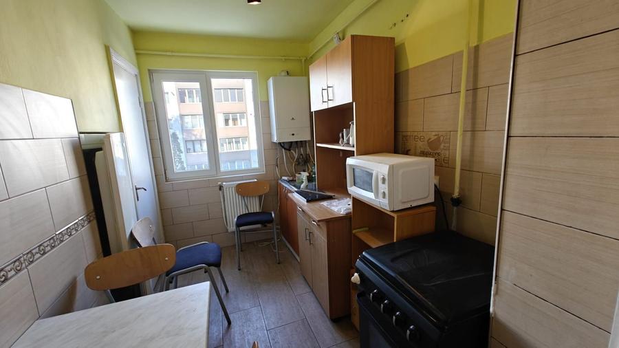 Apartament 4 camere, etajul 1, parcare, de inchiriat, Bucium - 5