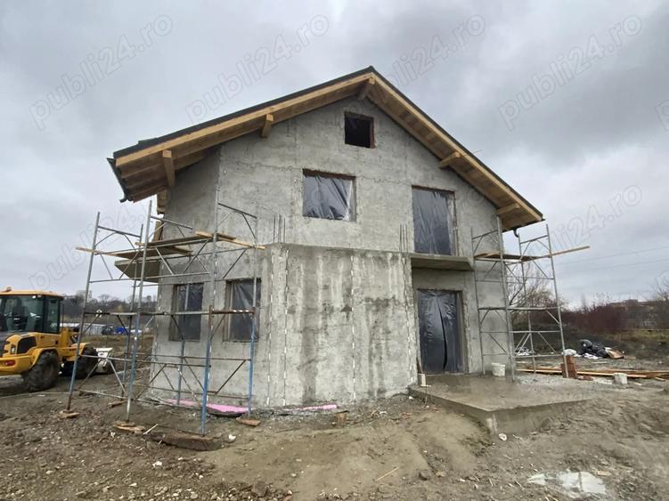 Vand casa la gri str Abator Pa?cani - 2