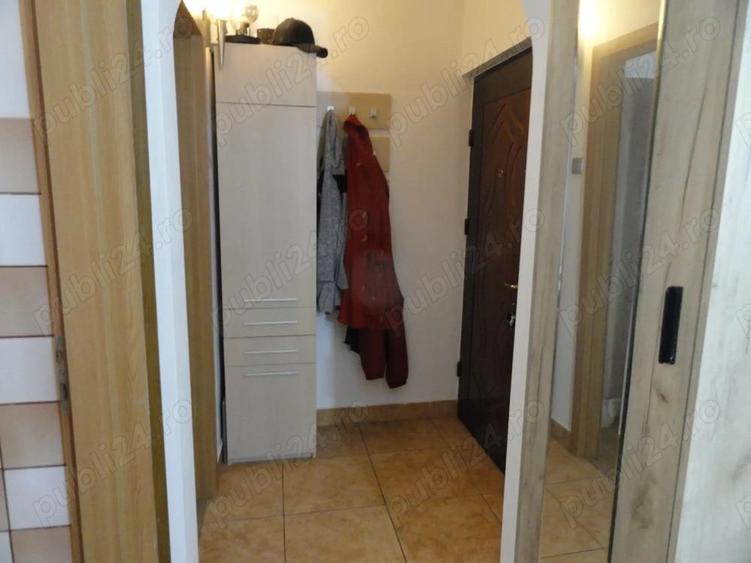 Apartament 3 camere, 2 bai, etaj 2, Micalaca, la cheie, renovat, mobilat si utilat - 18