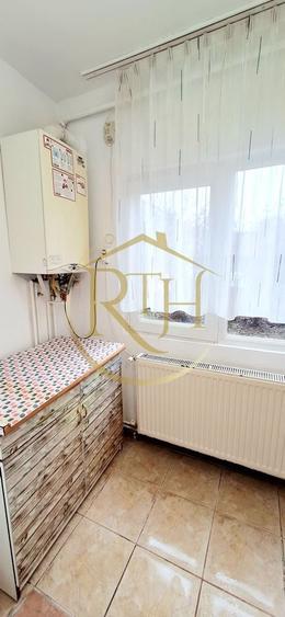 Oferim spre vanzare garsoniera,centrala proprie,zona Girocului, str. Salcamilor - 14