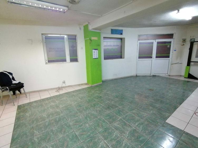 Inchiriez spatiu conercial. - 7