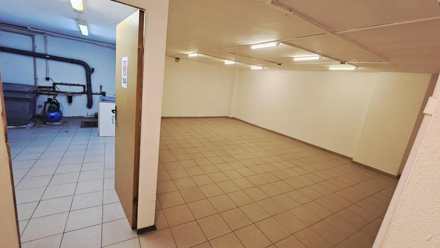 Cladire mixta (comercial+birouri), locatie excelenta, str Jiului, sector 1! - 9