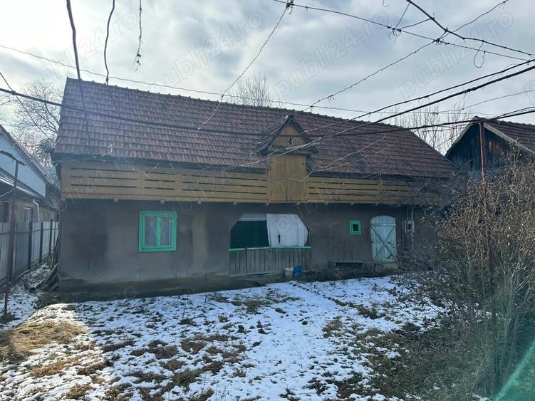 Casa + teren de vanzare in Comanesti - Laloaia - 10