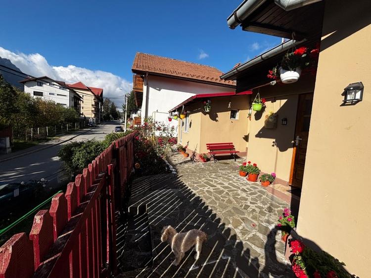 Busteni Casa de vacanta sau locuinta permanenta in Busteni, cartier Zamora- zona A - 7