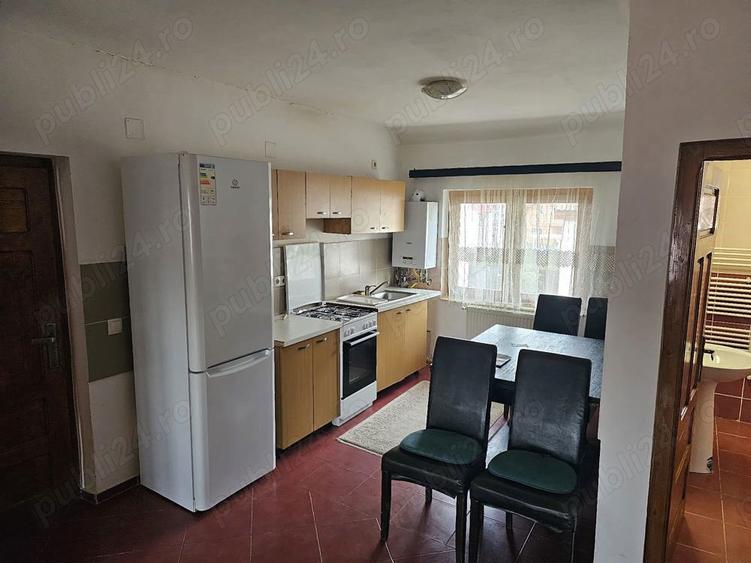 Inchiriez garsonira - 1