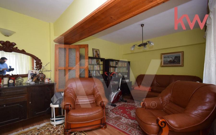 Apartament 4 camere Sarari decomandat, - schimb cu 2 camere - 7