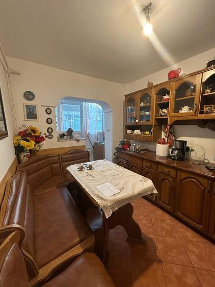 Apartament 3 camere -Zona Sud  - etaj 4/4 - 68 mp - 2