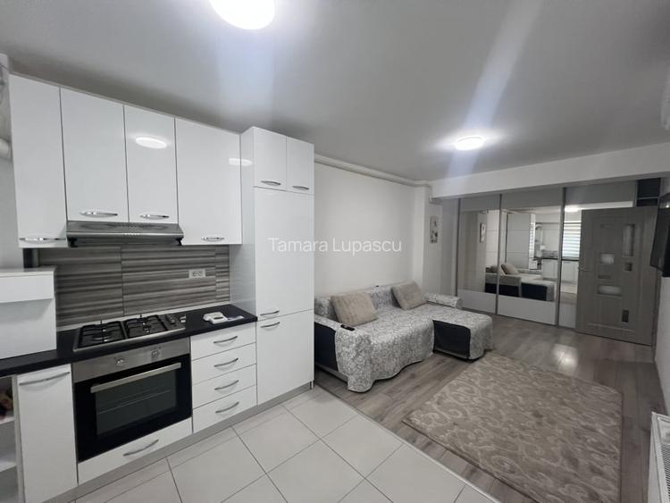Apartament 2 camere, Bloc Nou, parcare privata Apartament 2 camere, Bloc Nou, parcare privata