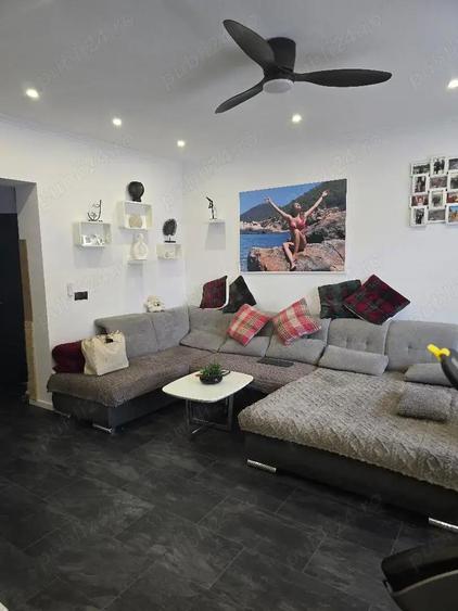 Vand ap la casa central , inc gaz , SC 96 mp, front stradal, renovat lux - 1