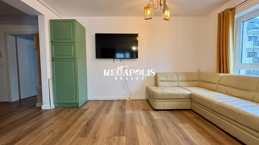 Apartament cu 3 camere în Tractorul