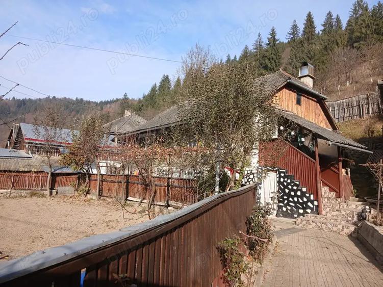 Casa cu teren generos de 1330 mp in Campeni, jud. Alba ideala pentru familie sau casa de vacan?a - 4