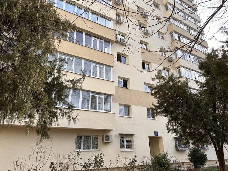 IANCULUI / 2 G.S. / BALCON 10 MP / LIBER - 2