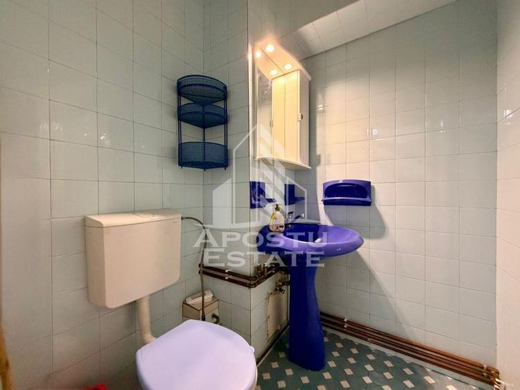 Apartament 3 camere, centrala proprie, zona Centrala - 11