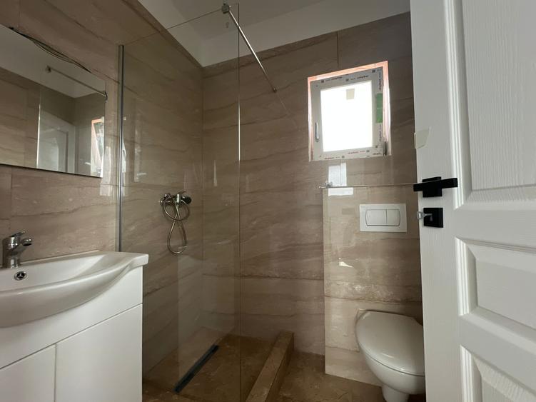 Vilă superbă în Miroslava, 105 mp, Teren generos + parcare + terasă - 4