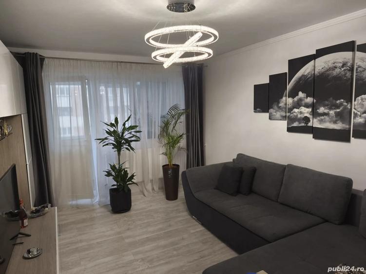 Proprietar vand apartament 4 camere - 2