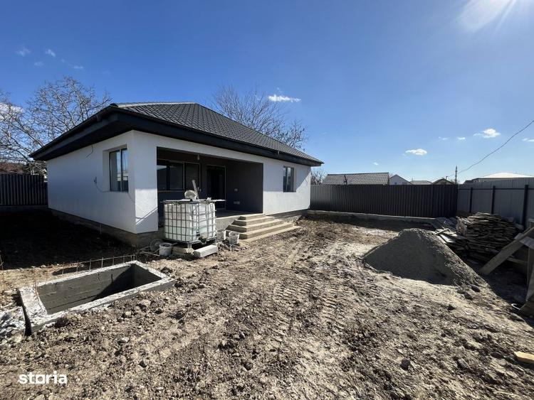 Oportunitate! Casa la sol 3 camere, la cheie, Valu lui Traian! - 4