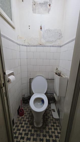 Casă cu 5 camere cu Teren 150 Mp în Calea Călărașilor