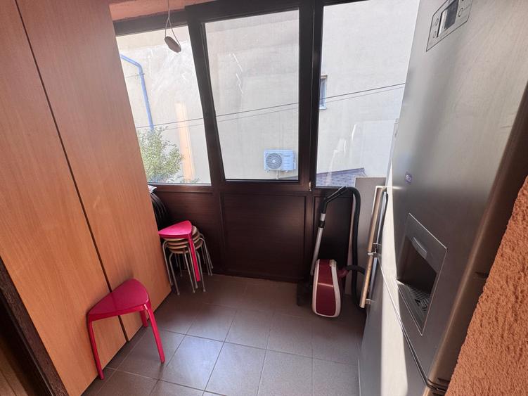 Casa P+1+M. 5 cam. Util 143mp. Teren 307mp. - 15