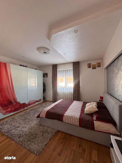 Vand casa P+Mansarda + teren de vanzare 1100 mp - 2