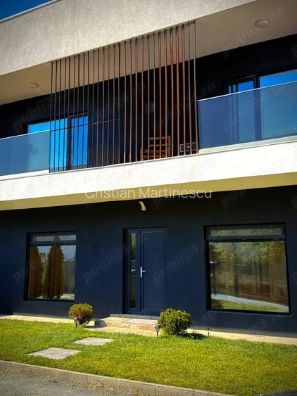 Casa de vanzare mamaia nord