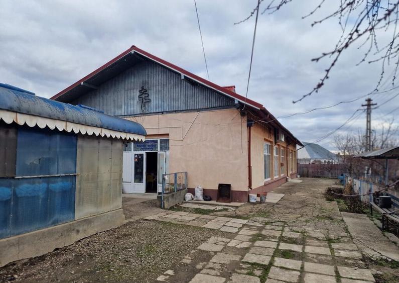 Se ofera spre vanzare / inchiriere cladire cu spa?iu... - 30