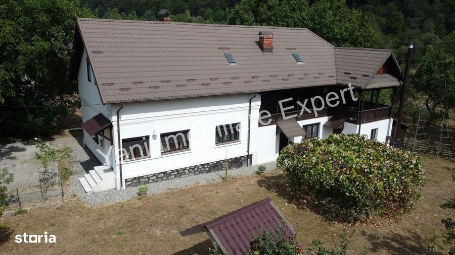 Casă cu 4 camere cu Teren 5146 Mp în Sălătrucu