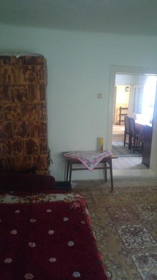 Vand casa la 10 km de Ineu - 7