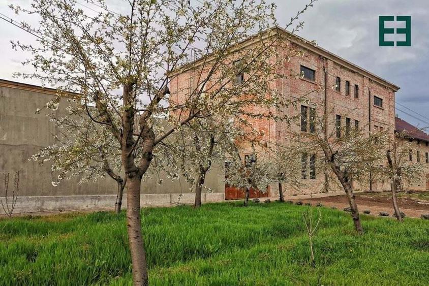 DE INCHIRIAT - Spa?iu comercial cu destina?ii multiple - Nadlac - 7