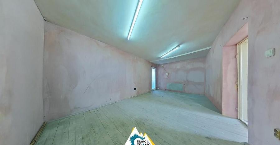 Casa de renovat cu 3 camere cu teren generos in Zadareni - 5