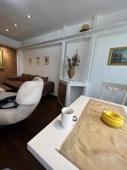 Duplex 4 Camere de inchiriat in Constanta zona Irish Pub -Vedere la mare - 1