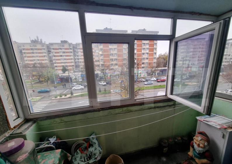 Apartament 3 camere, 54 mp, zona Calea Bucuresti - Scoala 21 - 4