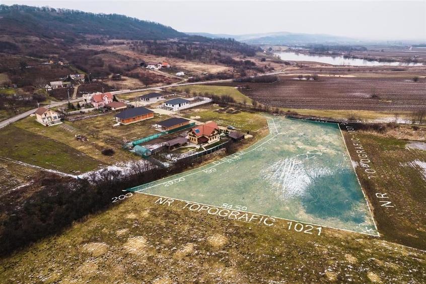 Reco Teren intravilan 5755 mp zona Podgoria - 9