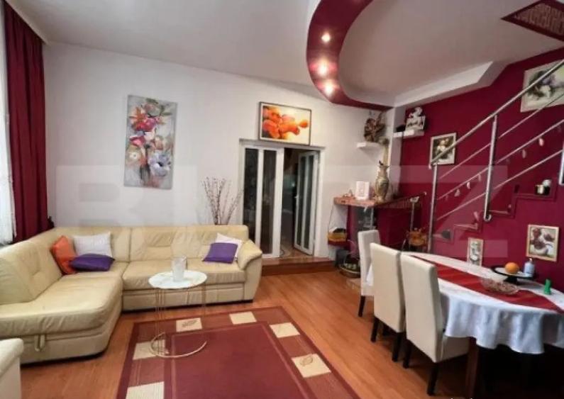 Casa pe strada Corvinilor cu trei apartamente - 2