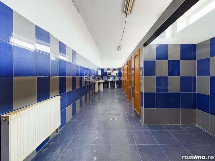 Hala de 2050 mp in Arad