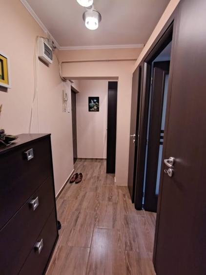 DE VANZARE-APARTAMENT 2 CAMERE-ZONA ZIMBRU - 5