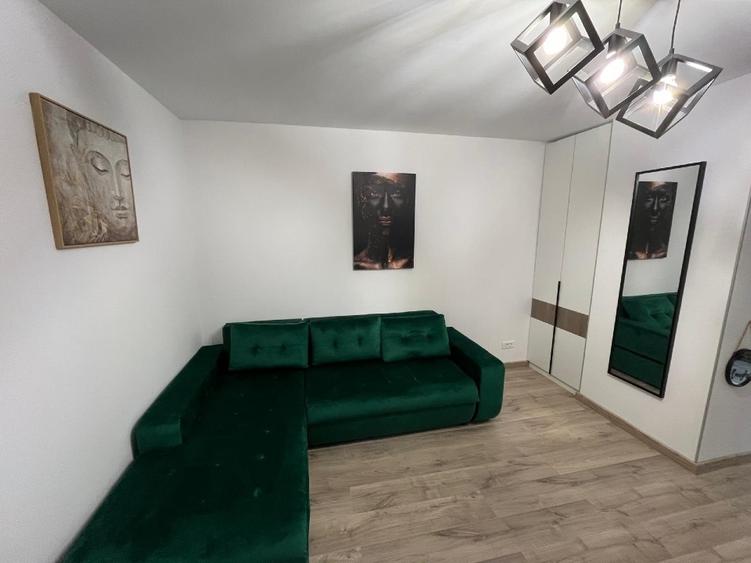 Proprietar, vand garsoniera mobilata/utilata, an ‘65, etaj 5/9, 31 mp, balcon, - 2