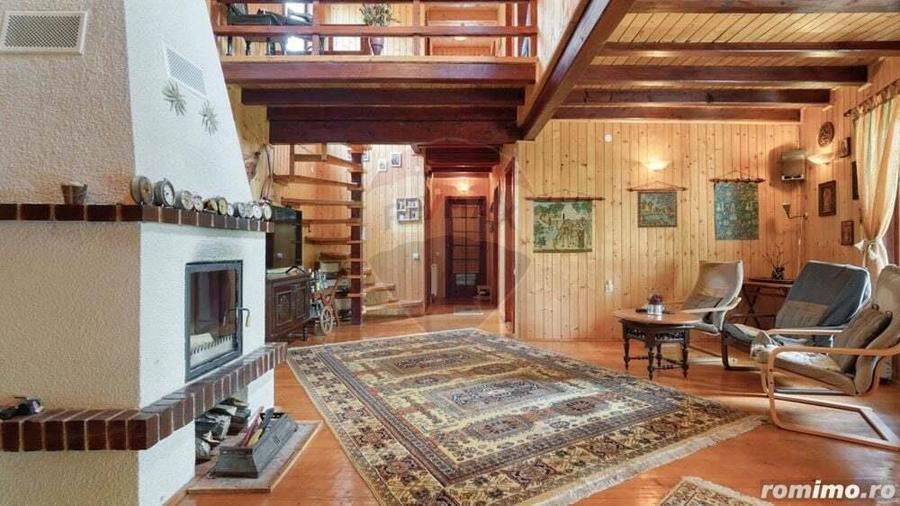 Casa / Vila de vacan?a ideala in satul Drumul Carului, zona Moieciu - 10