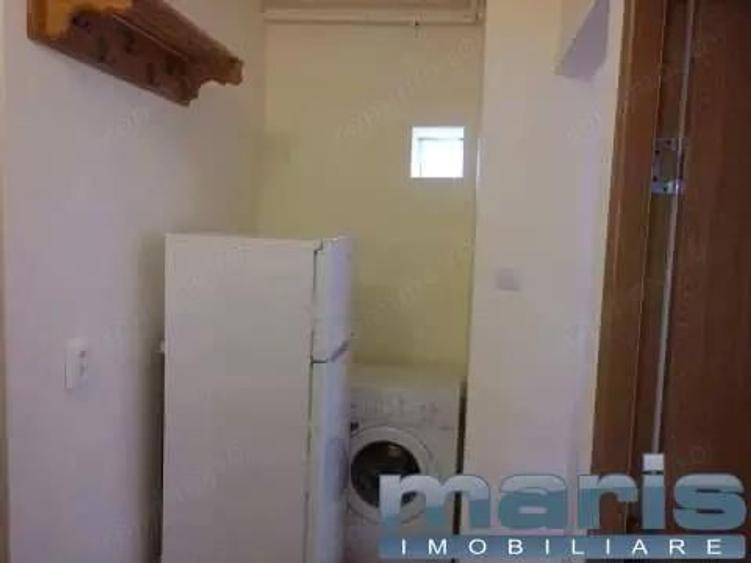 Tudor zona Diamant etaj 2 garsoniera mobilata si utilata. - 4