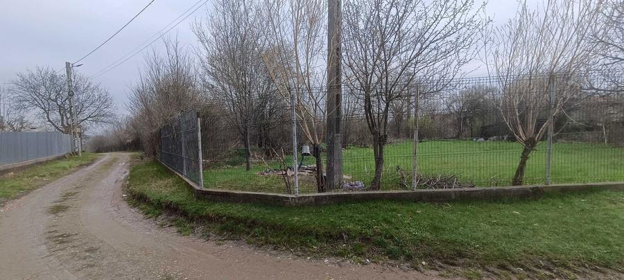 Vand Teren Intravila - 1