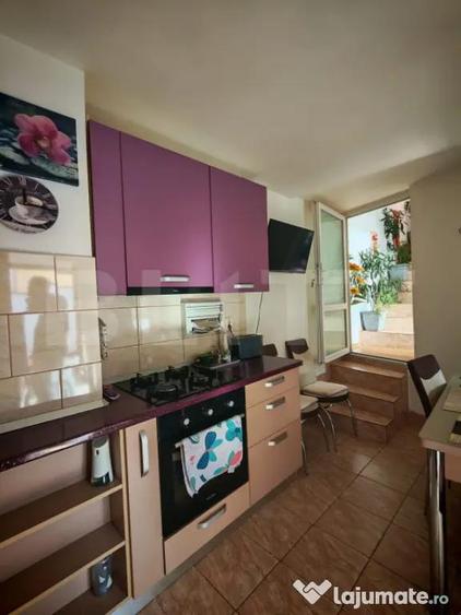 Casa cu 3 camere, 100 mp, zona centrala - 10