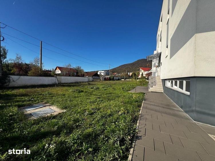 Apartament cu 3 camere în Valea Borcutului