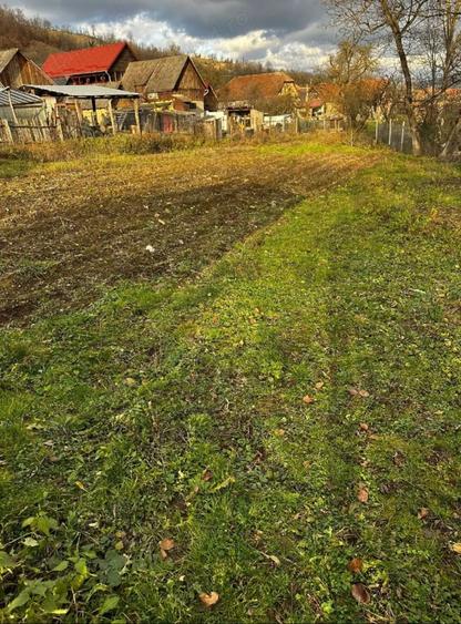 Casa de vanzare . - 1