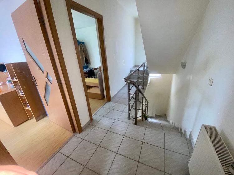 Casa pentru muncitori, personal sau birouri - 4