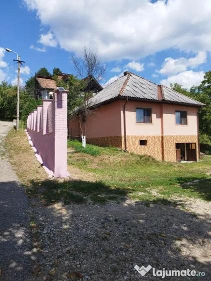 Zona Grivitei, casa - 1