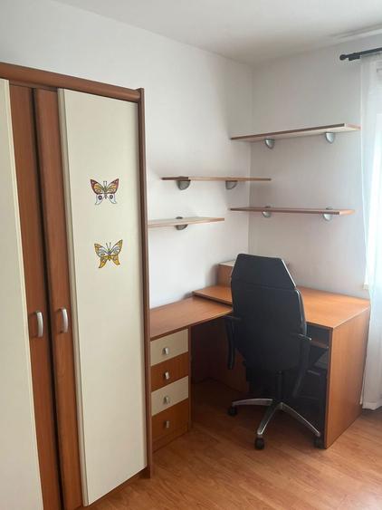 Inchiriez apartament 2 camere - 5