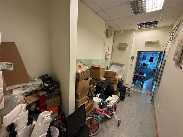 Sp comercial stradal- B.dul Bucuresti, 80 mp, renovat, comision 0% - 14