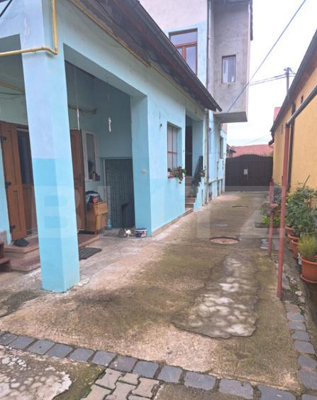 2 case lipite, ideale pentru 2 familii Harman, la doar - 29